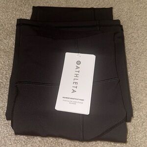 ATHLETA RAINIER BOOTCUT PANT NEW W TAGS SIZE SMALL REGULAR
